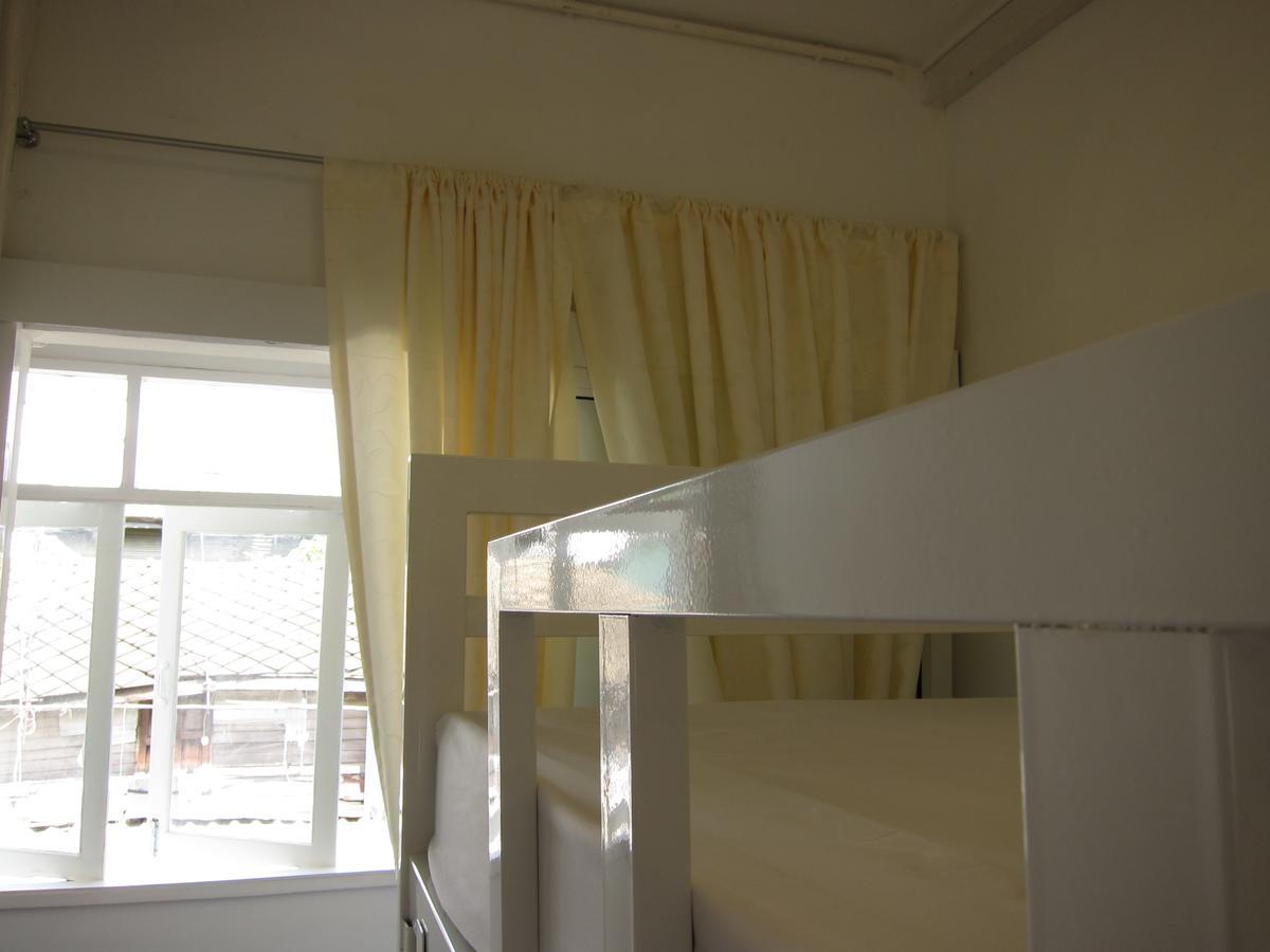 Baan Nai Trok Hostel Bangkok Kültér fotó
