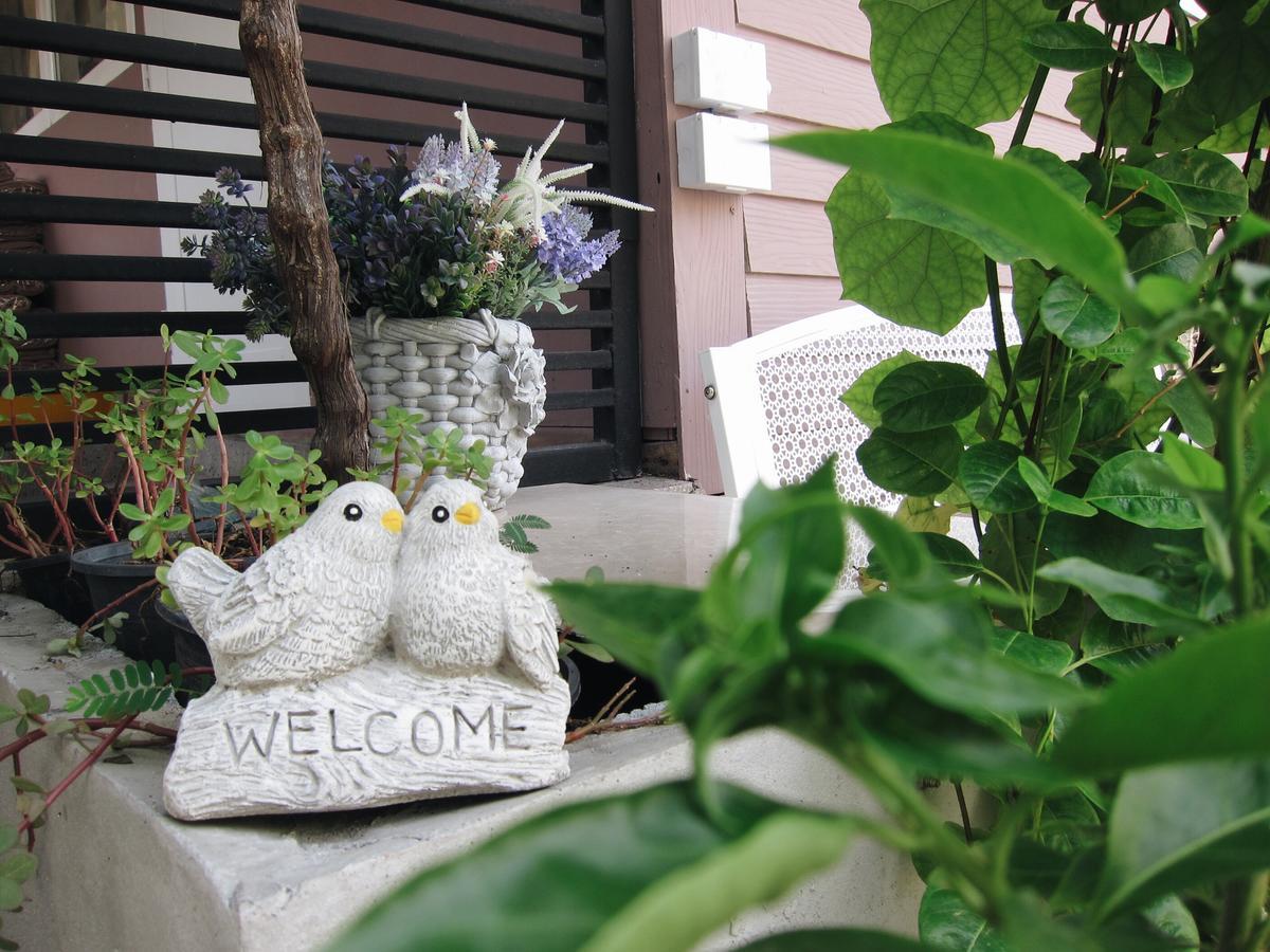 Baan Nai Trok Hostel Bangkok Kültér fotó